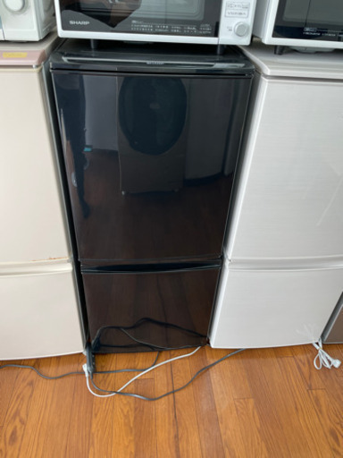 商談中送料・設置込み　SHARP 137L 2015年