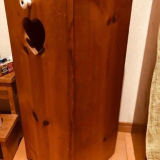 カントリー家具　ハートのくりぬきの画像
