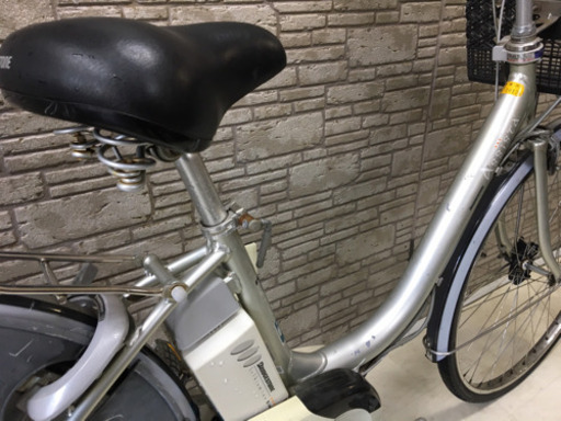 東京23区配達無料　新基準　ブリヂストン　アシスタ　8.1Ah リチウム 電動自転車☆中古☆BS☆26