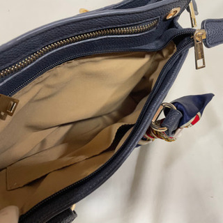  ほぼ未使用品 レディース ハンドバック ロイヤルブルー スカーフ付き キレイです(^^)の画像