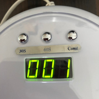 【使用感あり】ジェル用UVライトの画像