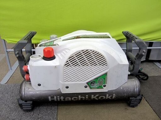 ☆日立工機☆高圧エアコンプレッサーEC1445H2  エア充填3分半 高圧ホース付き 12Lタンク ホワイト/白 札幌 北20条店