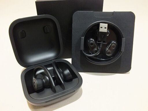 【苫小牧バナナ】未使用展示品 beats/ビーツ 完全ワイヤレスイヤホン Powerbeats Pro MV6Y2PA/A ブラック♪