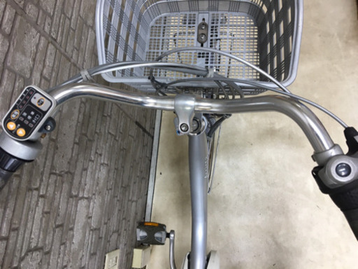 東京23区配達無料　新基準　ブリヂストン　アシスタ　6.6Ah リチウム 電動自転車☆中古☆BS☆26