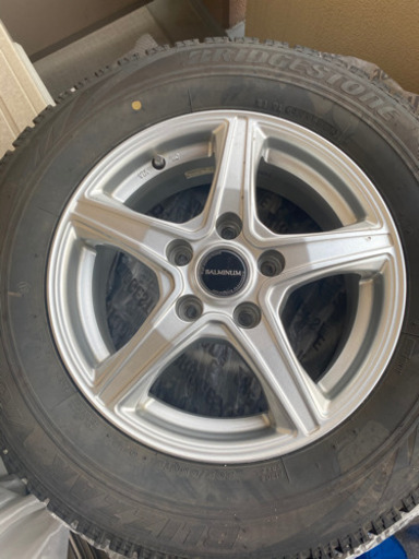 【値下げ】ブリジストン スタッドレスタイヤ ブリザック 205/65/R15