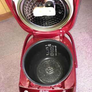 1升炊き炊飯器象印の画像