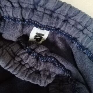 使用感有★KP 2本ラインパンツ　140の画像