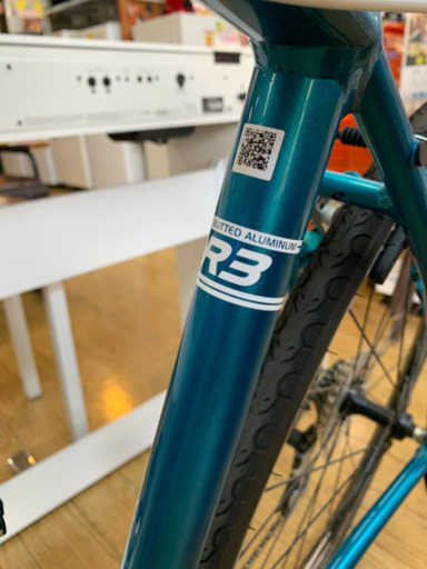 ⭐️極美品⭐️2019年モデル GIANT ESCAPE R3 クロスバイク M 500mm ジャイアント エスケープ オーシャングリ
