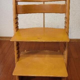 MOIZI モイジ チェア　子供用椅子　値下げしますの画像