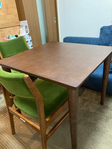 交渉中…最終値下げ⭐︎5/24まで掲載予定。カリモク60 ダイニングテーブル800