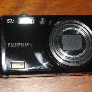 無料＊引き取り限定＊　一眼レフコンパクトタイプ　FUJIFILM...