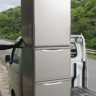 ☆発送不可☆中古 SHARP シャープ 350L 3ドア冷凍冷蔵...