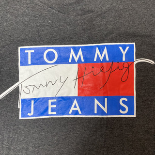 トミーTommyの半袖Tシャツ　新品　お値下げ