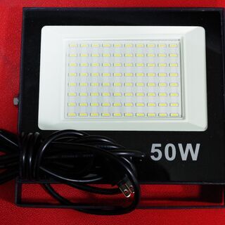 開封済み　未使用　LED 投光器 50ワット　新品よりも1,58...