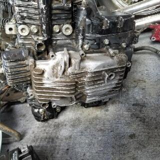 CBR400F  エンジンの画像