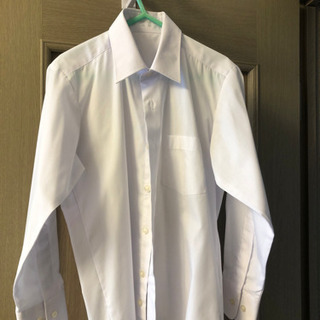 ★値下げします★長袖シャツ130cm
