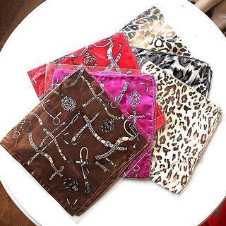 ５０ｃｍ角のスカーフ　６枚　新品未開封品