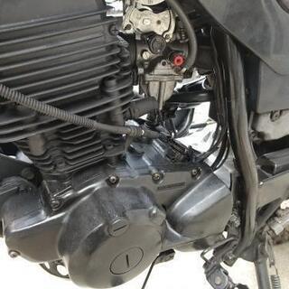 ヤマハ TW200 2JL 4CS ノーマル グレーの画像