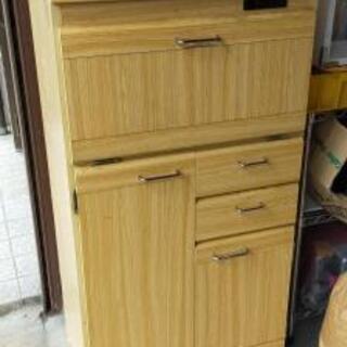 【処分日5/14】レンジ台、食器棚　リメイク前提でお使いください
