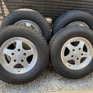 ランクル スタッドレス ブリザック 275/65R17 ホイール...