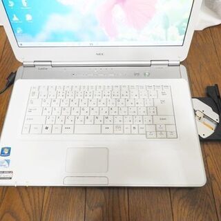 【格安】NEC LAvie ホワイト起動もんだいなし、エクセル、ワード使えますの画像