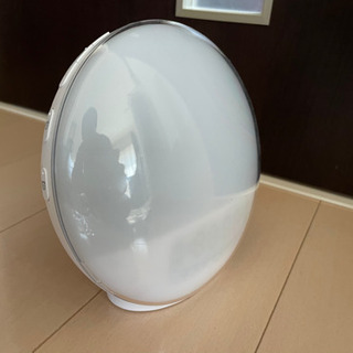 ウェイクアップクロック 目覚まし時計 太陽光の画像