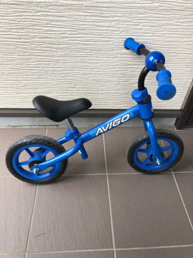 ※お取引中※トイザらス　AVIGO トレーニングバイク10インチ