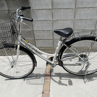 マルイシ サイクル 6段ギア 26インチ 白 自転車 中古