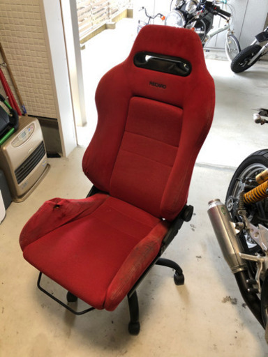 レカロシート　RECARO ゲーミングチェアー　自作