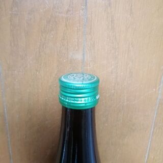 ＊式根島限定販売＊　いも焼酎　「しきね」  720ml・25度　新島酒蒸留所の画像