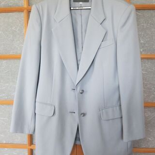 女性物ジャケット　ウール100％　総裏　未使用