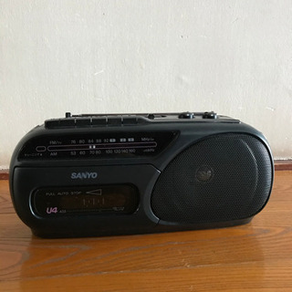 懐かしいSANYOのラジカセです。の画像
