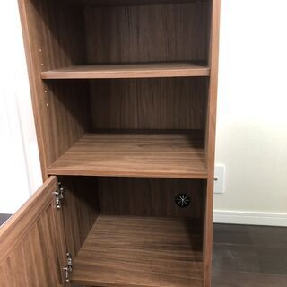 木製キャビネットの画像