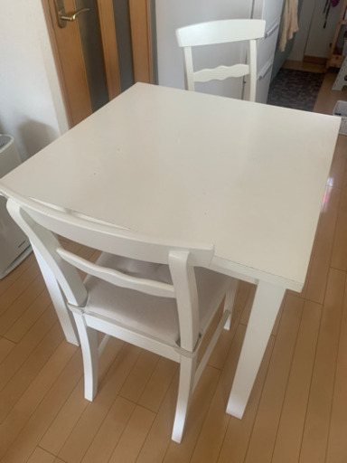IKEA イケア ダイニングテーブル＋チェア2脚セット