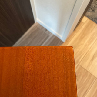 サイドテーブルの画像