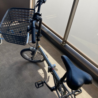 折りたたみ自転車の画像