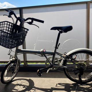折りたたみ自転車の画像