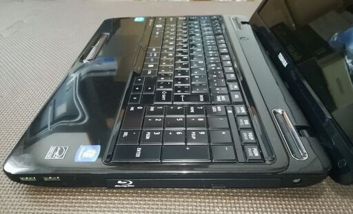 訳ありですが、東芝ノートPC dynabook (CPU⇒Core i5-2430M 2.40GHz、メモリー8GB、新品SSD256GB、書込み型BD-MLTドライブ)はいかがでしょうか？