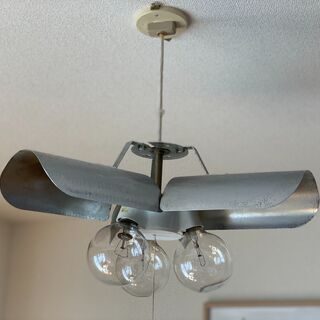 【ペンダントライト】3灯式ソケット天井照明（6畳〜8畳）おしゃれな大きな電球付き [インテリア]の画像