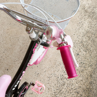 子ども用自転車☆16インチ☆黒×ピンク☆鍵なしタイプ☆中古品の画像