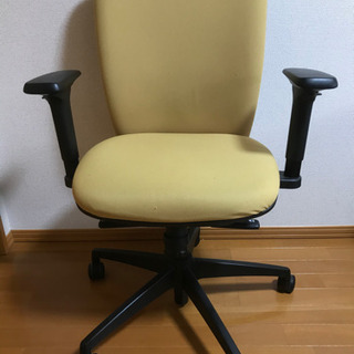 スチールケース　コンフォータブルデスクチェア