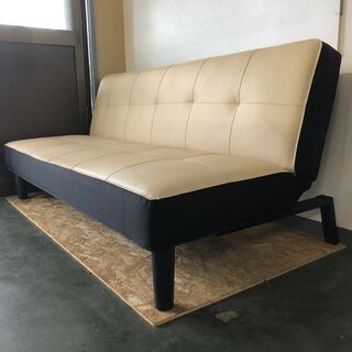 ソファーベッド ３人がけ リクライニング  合成皮革の画像