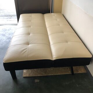 ソファーベッド ３人がけ リクライニング  合成皮革の画像