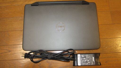 Dell 15.6型液晶ノートPC　Vostro 2520 を売ります。