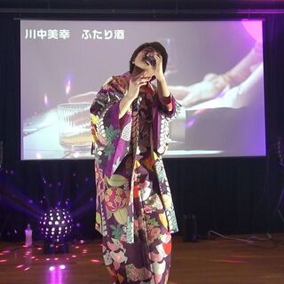 残席僅か【コロナに負けるな！無料招待コンサート先着40名限定】2021年6月25日(金)19:50開演【歌まね50連発、ひとり紅白歌合戦！歌謡コンサート】 横須賀市文化会館《正統派ものまねアーティスト高堂 翔》　マツケンサンバⅡ【松平健】郷ひろみ【お嫁サンバ】沢田研二【勝手にしやがれ】森進一【襟裳岬】細川たかし【望郷じょんから】美空ひばり【川の流れのように】Mr.Children【innocent world】北島三郎【北の漁場】サザンオールスターズ【TSUNAMI】都はるみ【北の宿から】 - コンサート/ショー