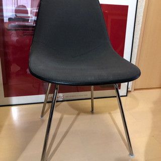 ハーマンミラー　イームズ　サイドシェルチェアー　中古品