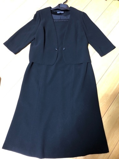 15ＡR  黒の礼服になります