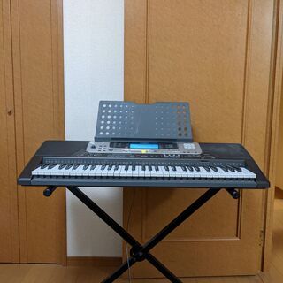 取引中　CASIO LK-301BB　キーボード