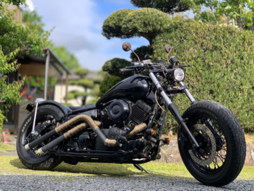 車検満タン2年付き‼️大人気の400ccドラッグスター ‼️ブラックアウト・ニュースクールカスタム‼️ストレッチパーツ‼️映画Hi&Low風‼️メンテナンスフリー空冷＆ドライブシャフト‼️バイク・オートバイ・中型・400cc・アメリカン・アメリカ・中免