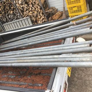 単管パイプ　径約5cm  2.2〜2.4m